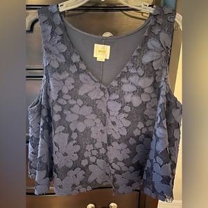 Maeve top size Large. Like New!